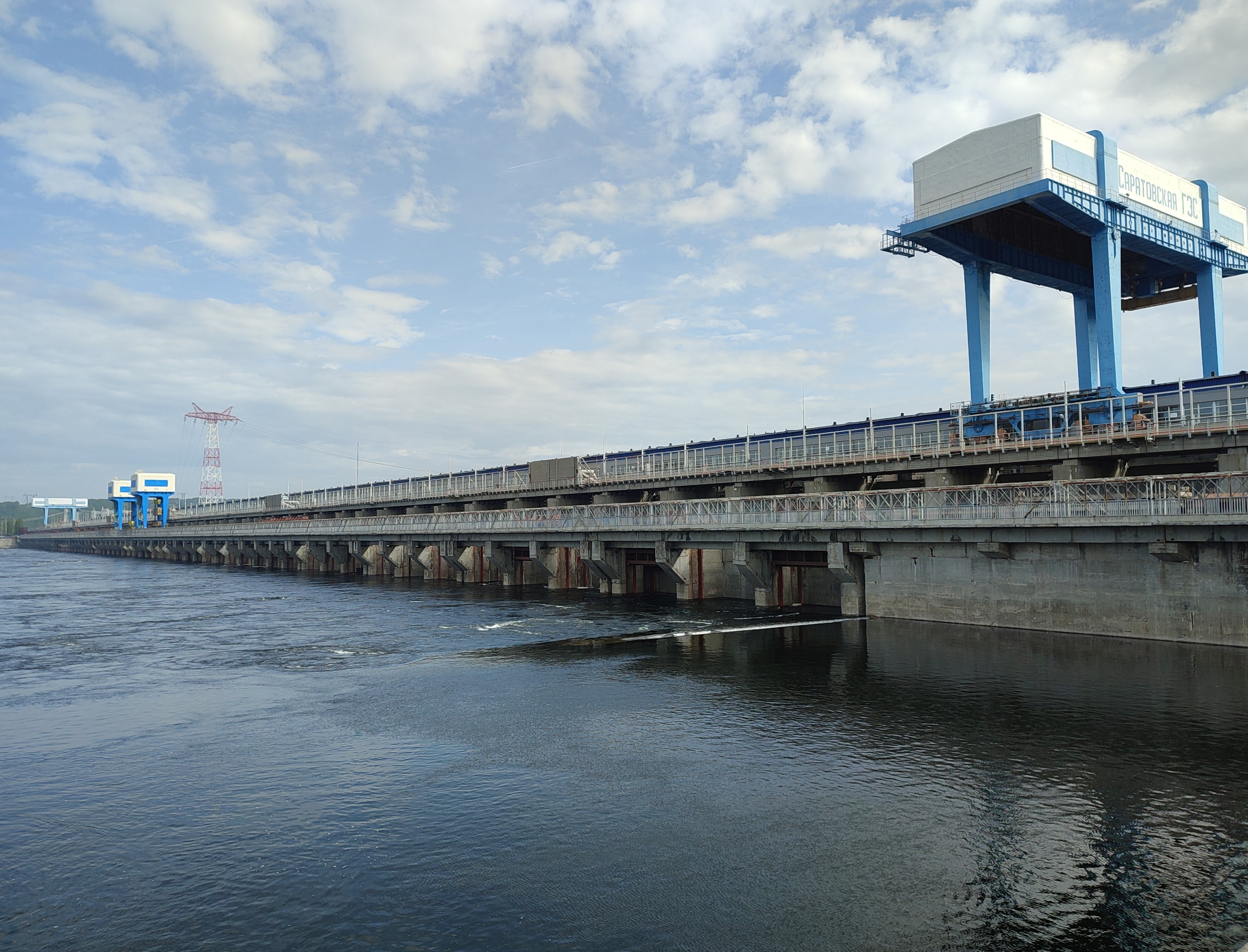 На Саратовской ГЭС установлен рекорд по суточной выработке электроэнергии